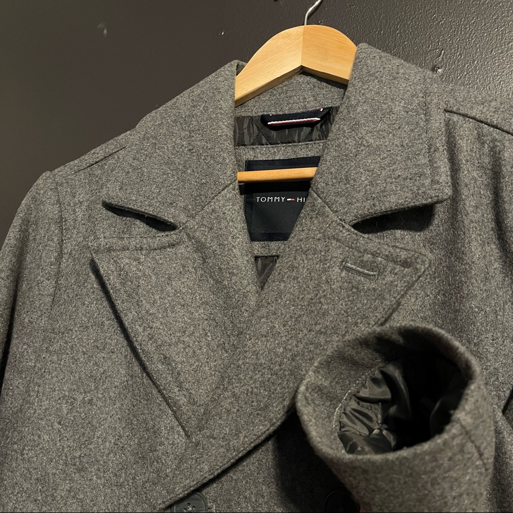 Tommy Hilfiger Double Breasted Peacoat - Wool Blend - Gray, Small, Tailored Slim